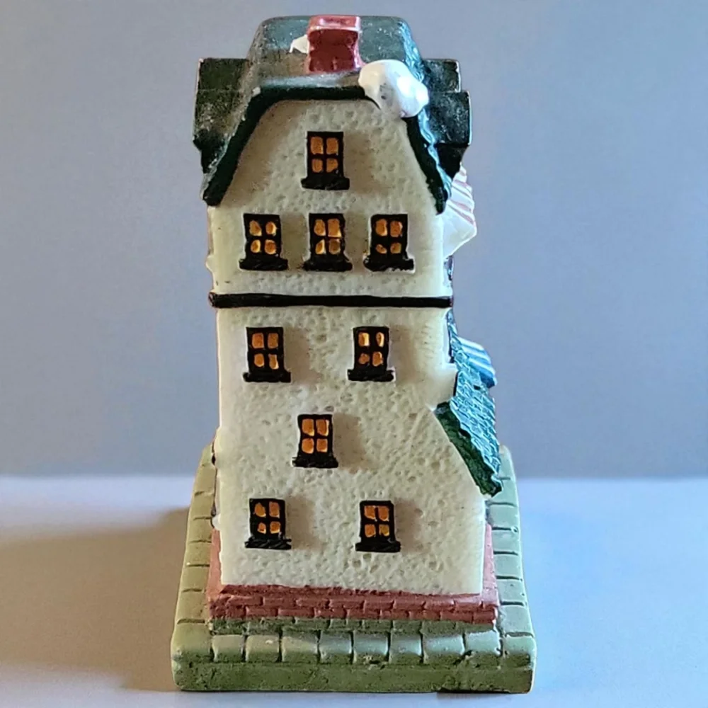 Vtg Mini Town Village Collectible Figurine Winter Toy House